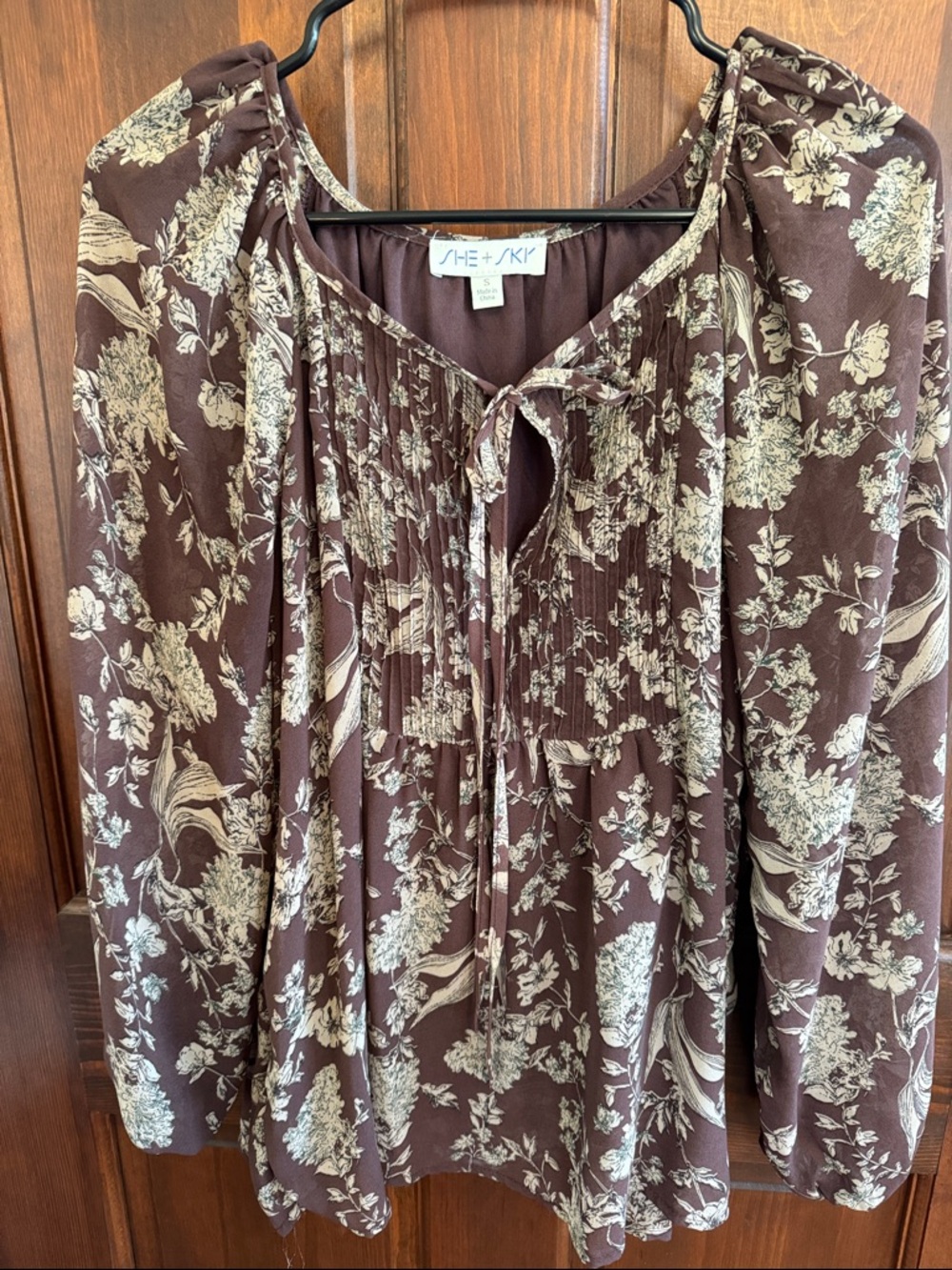 She + Sky Brown Floral Pintuck Tie-Front Blouse